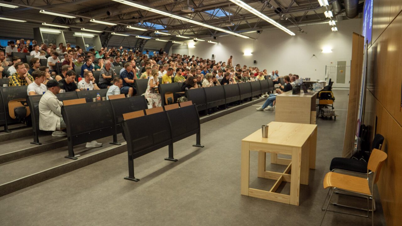 Panel Skibidi sigma krypto freestyle. Zdroj: Roklen24.