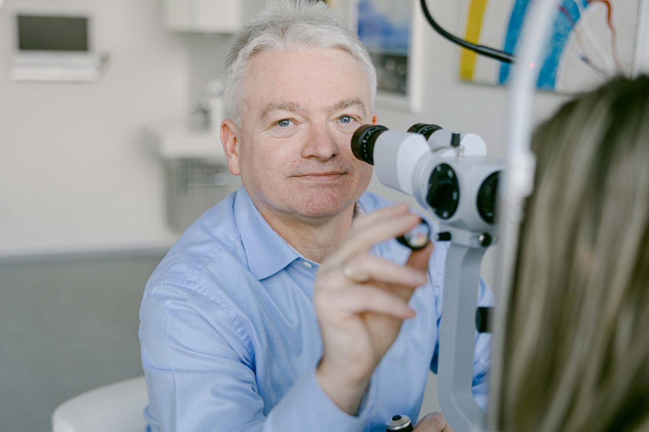 Radan Zugar, primář Očního centra Praha. Zdroj: Oční centrum Praha